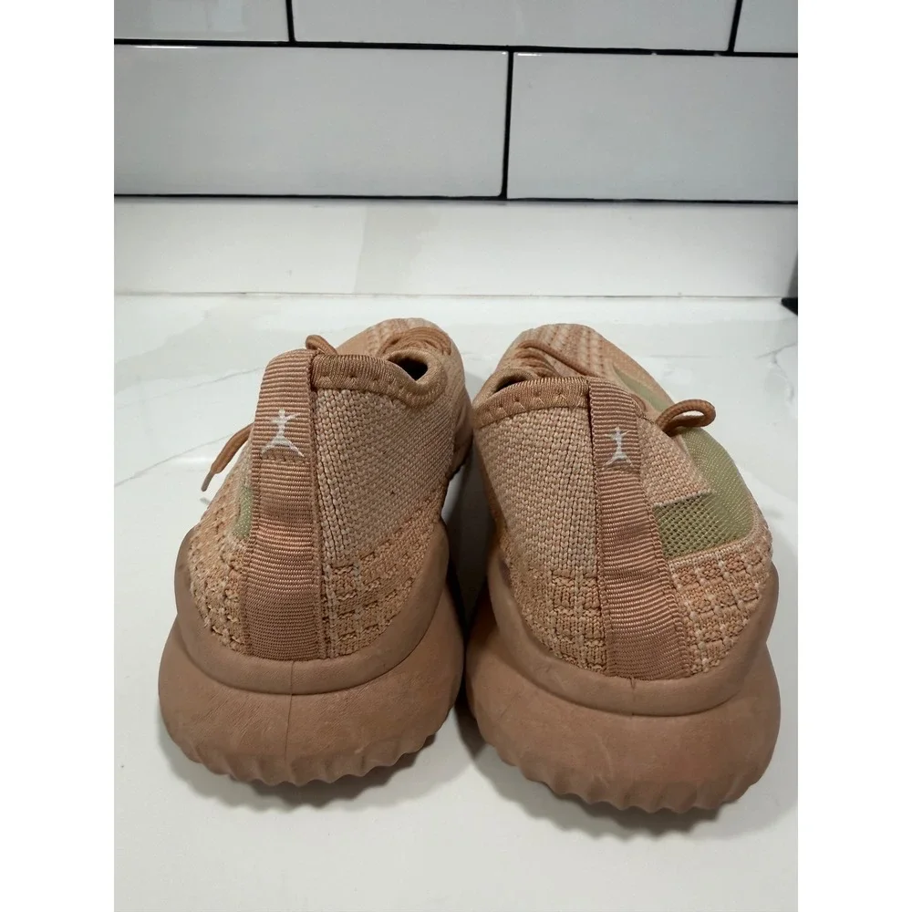 Danskin Ecstatic Women 9 Clay Pink Knit Athletic Sneakers Vegan Textile Shoes